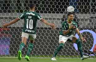 Palmeiras derrotou o Atltico por 6 a 5 nos pnaltis, depois de empate por 0 a 0 no tempo regulamentar, e se classificou s semifinais da Copa Libertadores