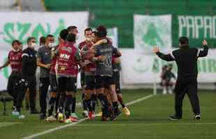 Juventude e Atlético se enfrentaram em Caxias do Sul, pela 15ª rodada do Campeonato Brasileiro