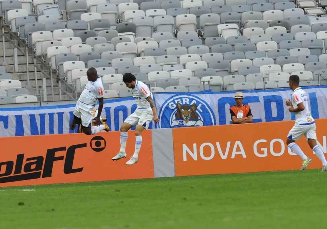 Imagens da partida entre Cruzeiro e Sport, duelo vlido pela 21 rodada da Srie A do Campeonato Brasileiro