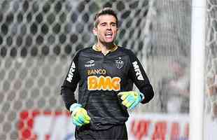 Victor fez sua estreia pelo Atltico com vitria sobre a Portuguesa por 2 a 0 pelo Brasileiro