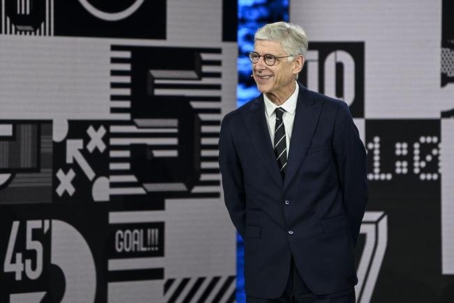17. Ars�ne Wenger - aposentado (comandou o Arsenal at� 2018)