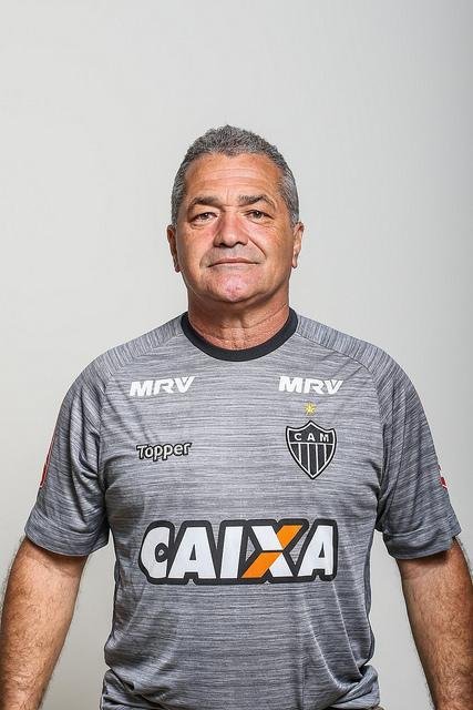 Baiano, auxiliar tcnico