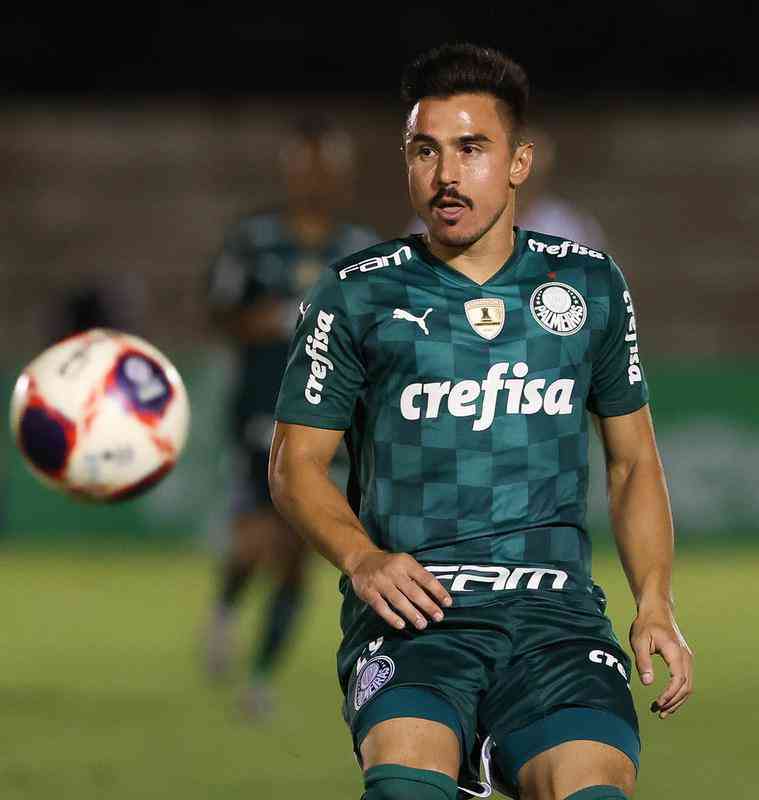 Willian, do Palmeiras - jogou pelo Cruzeiro