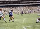 Após 35 anos, argentinos vão comemorar gol de Maradona contra Inglaterra