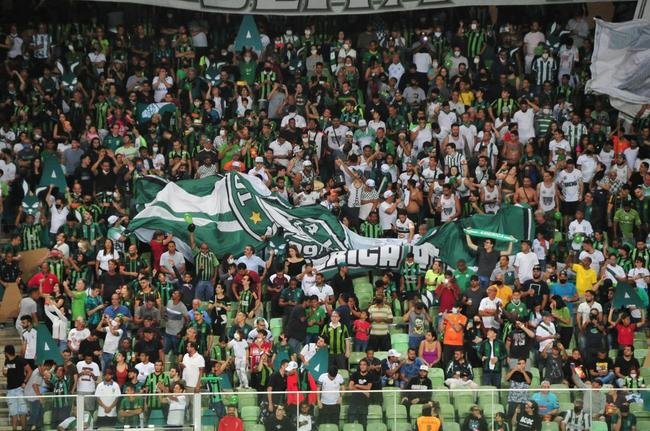 Fotos da torcida do Amrica no Independncia no jogo contra o So Paulo pela ltima rodada do Campeonato Brasileiro de 2021