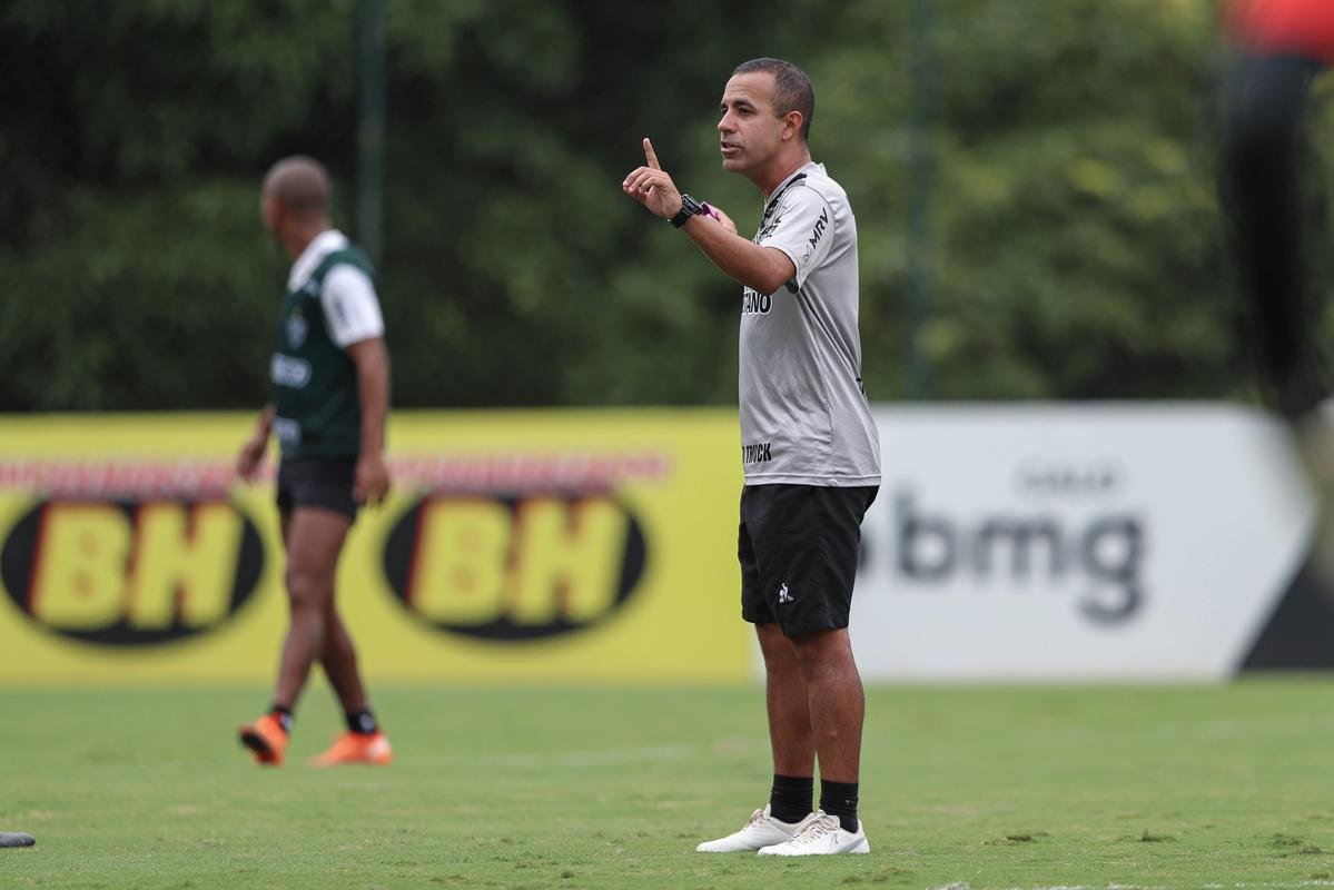 Fotos do treino do Atltico desta sexta, o primeiro aps a sada de Sampaoli