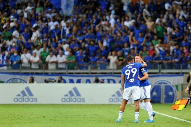Fotos do jogo de ida da semifinal do Campeonato Mineiro, entre Cruzeiro e Athletic, no Mineiro