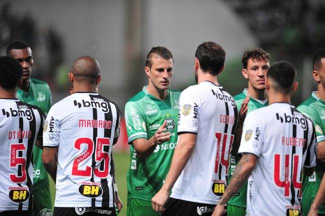Fotos do jogo entre Atltico e Coritiba