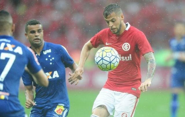 Imagens da vitória do Internacional sobre o Cruzeiro, por 1 a 0, no Beira-Rio, em Porto Alegre