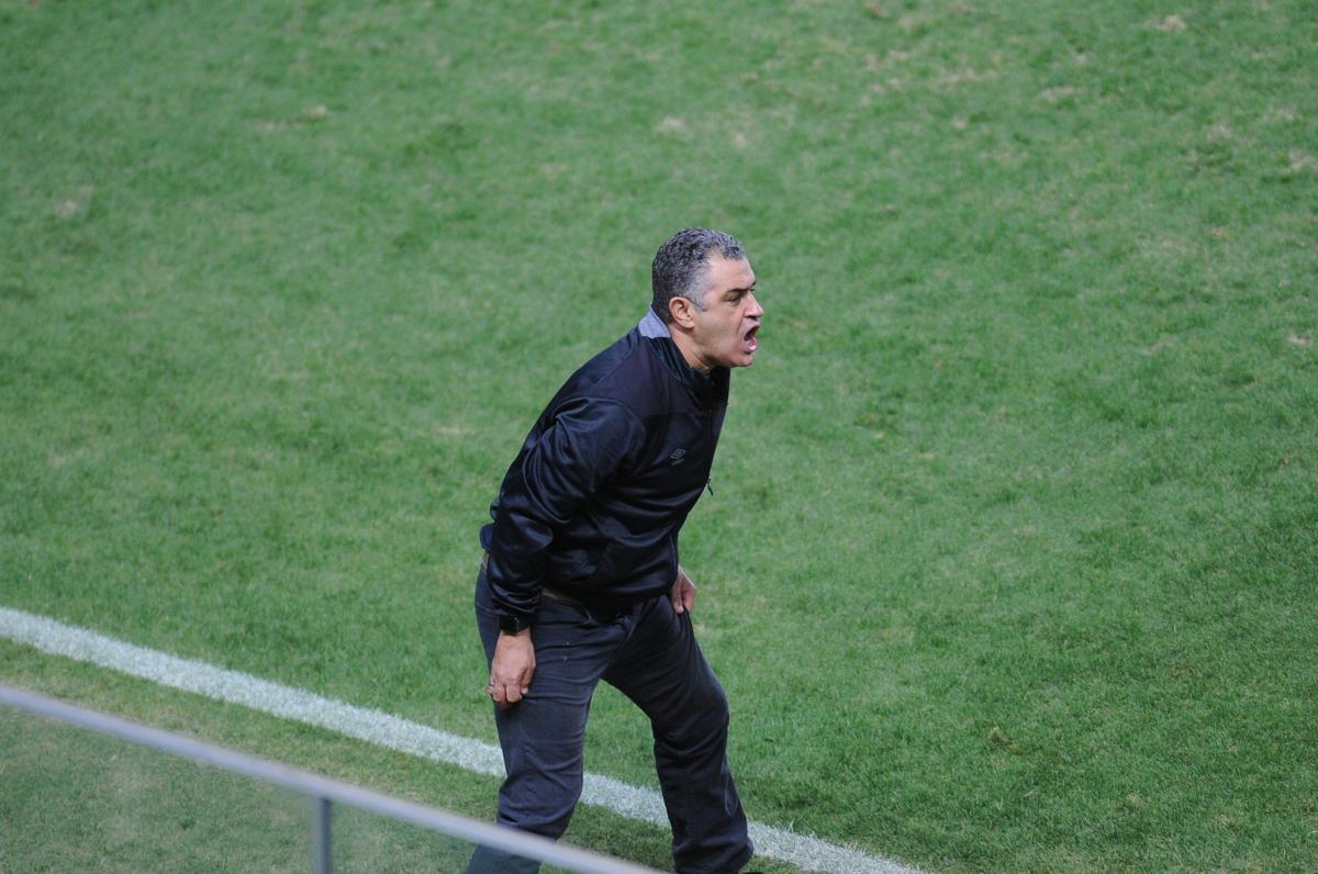 Fotos do jogo entre Amrica e Cuiab, no Independncia, em Belo Horizonte, pela segunda da Srie B do Brasileiro