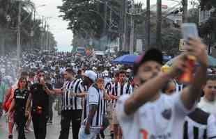 Fotos da torcida do Atltico na chegada ao Mineiro para a partida diante do Juventude pela 34 rodada do Brasileiro