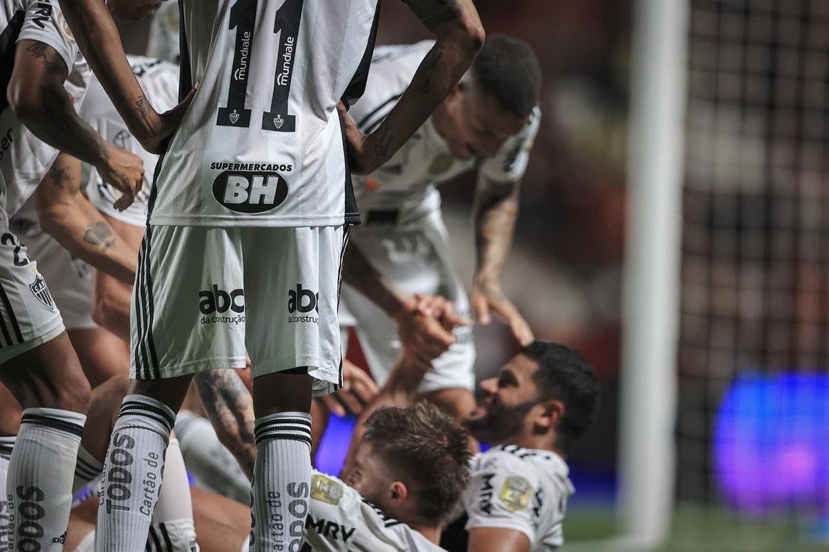 Atltico-GO x Atltico: veja fotos do jogo pelo Brasileiro