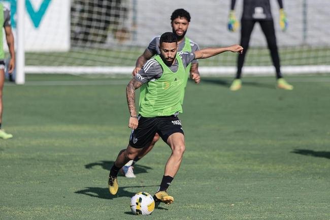 Aps o empate com o Fortaleza, elenco do Atltico treinou na Cidade do Galo, na tarde desta tera-feira (25/10).