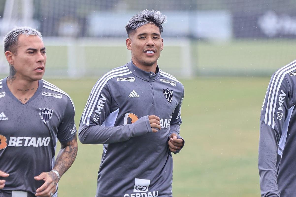 Veja fotos do primeiro dia de pr-temporada do Atltico