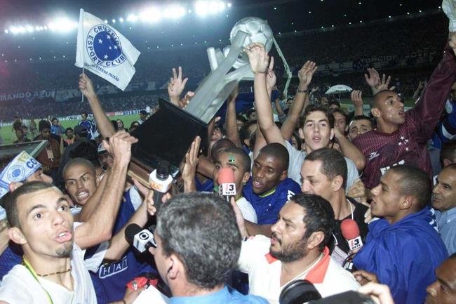 11 de junho de 2003 - Conquista da Copa do Brasil sobre o Flamengo, no Mineiro