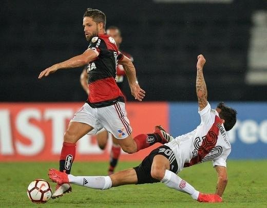 Diego - O armador, de 33 anos, fez 46 jogos e marcou 8 gols nesta temporada. Com o contrato até julho de 2019, ele ainda não sabe se renovará com o clube carioca.