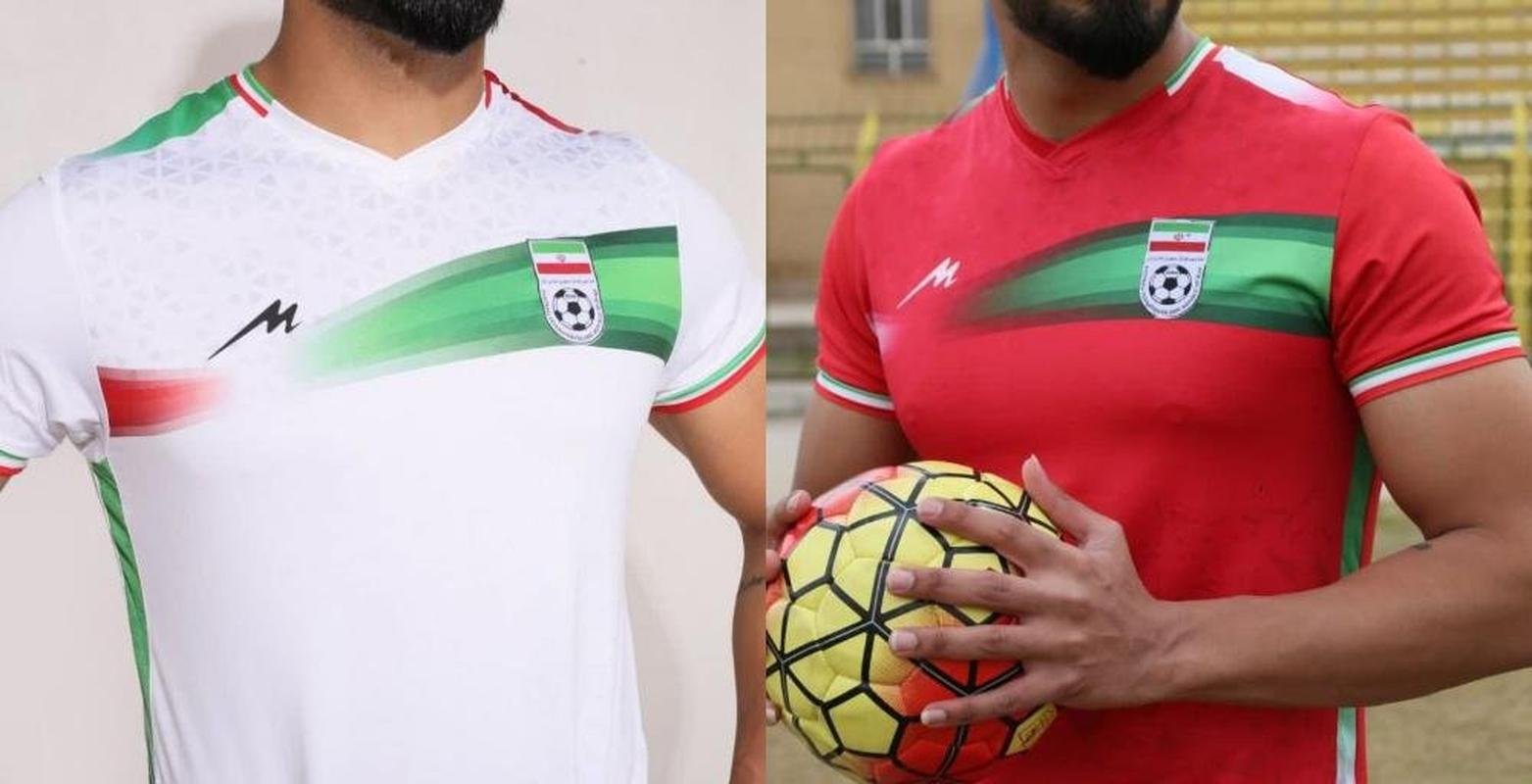 O Ir no divulgou seus uniformes para a Copa do Mundo. As ltimas camisas utilizadas pela seleo foram lanadas em janeiro deste ano, pela Majid. Contudo, a Federao Iraniana ainda no acertou com nenhuma fornecedora para o Mundial