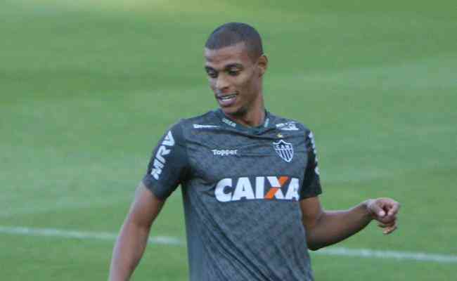 Corinthians e Atlético-MG formam quase toda seleção do Brasileiro 2015