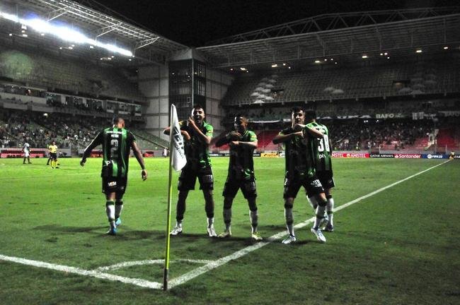 Fotos do jogo entre Amrica e Tolima, no Independncia, em Belo Horizonte, pela terceira rodada do Grupo D da Copa Libertadores 2022
