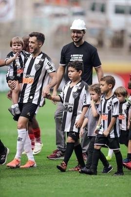 Veja fotos da goleada do Atlético por 5 a 0 sobre o Tupynambás