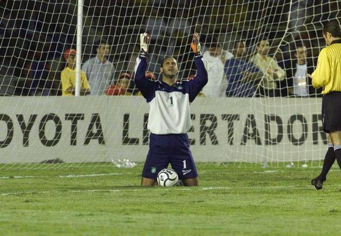 Marcos encerra carreira aps 20 temporadas defendendo o Palmeiras