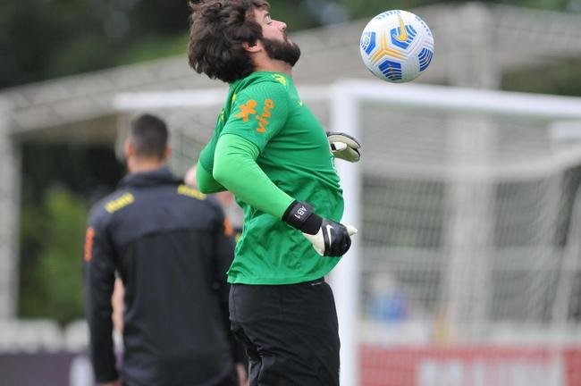 Sele��o Brasileira realizou treinamento na tarde deste s�bado (29/1) na Toca da Raposa II