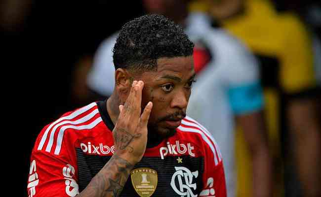 Marinho foi relacionado pela ltima vez na partida do Flamengo contra o Corinthians, em 21 de maio
