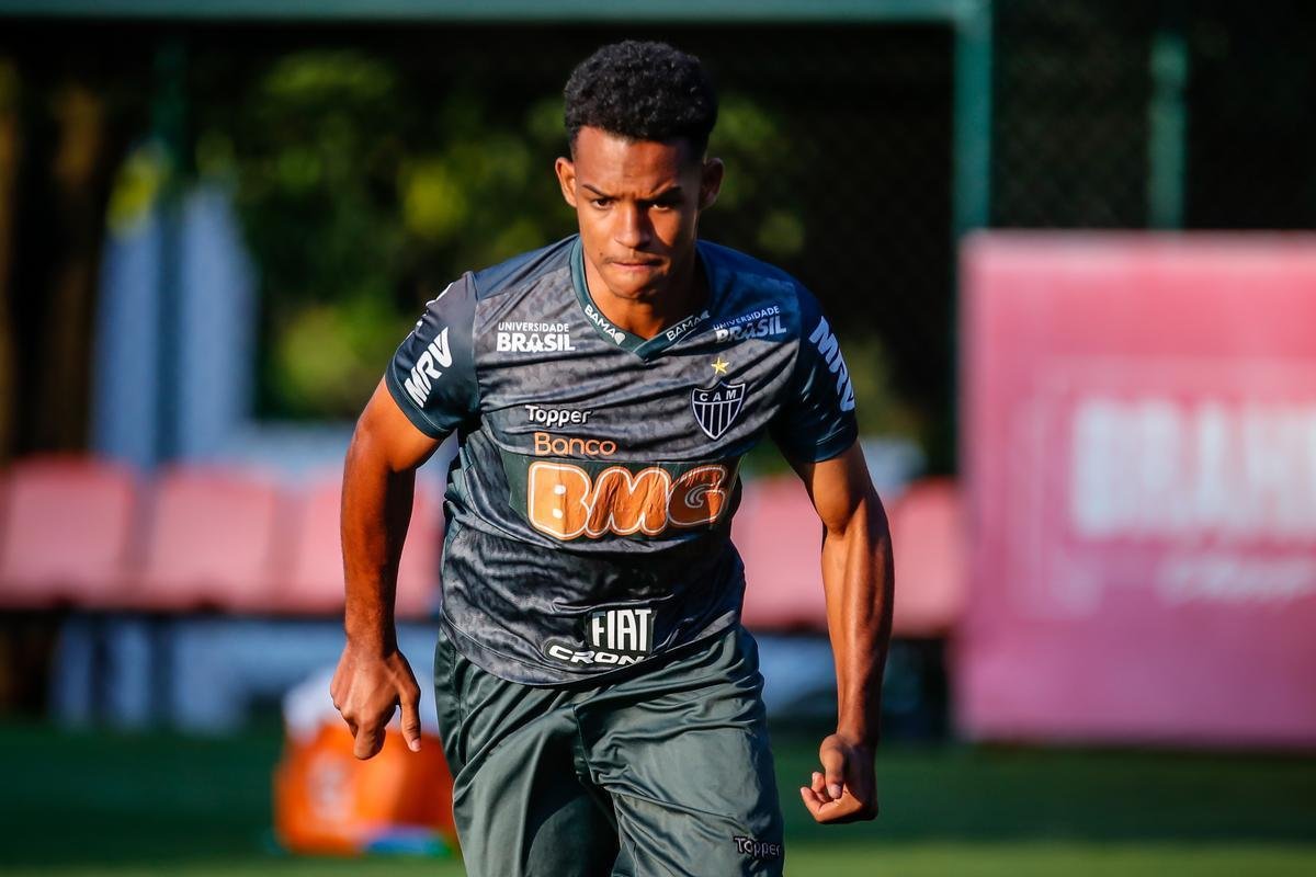 O tcnico Levir Culpi comandou, na tarde desta tera-feira, treinamento na Cidade do Galo