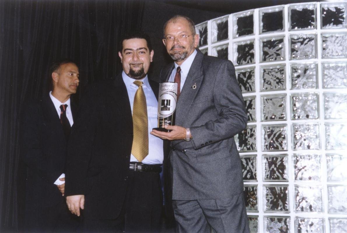 Momentos de Neuber Soares no Alterosa Esporte e no jornal Dirio da Tarde