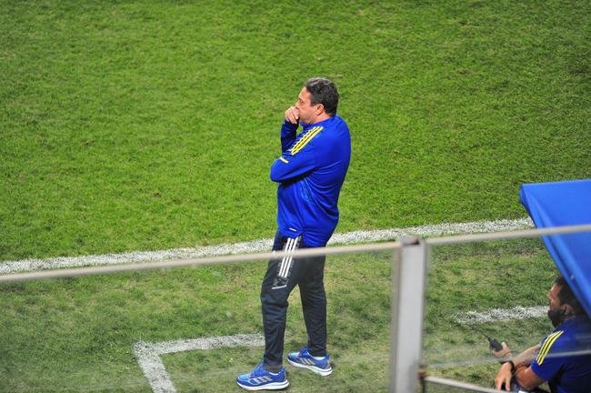 Fotos do duelo entre Cruzeiro e Vitria, no Independncia, em Belo Horizonte, pela 17 rodada da Srie B do Campeonato Brasileiro