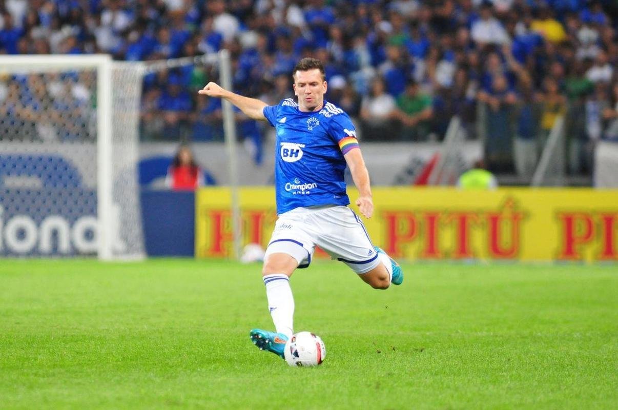 Fotos do jogo entre Cruzeiro e Tombense, pela 22� rodada da S�rie B