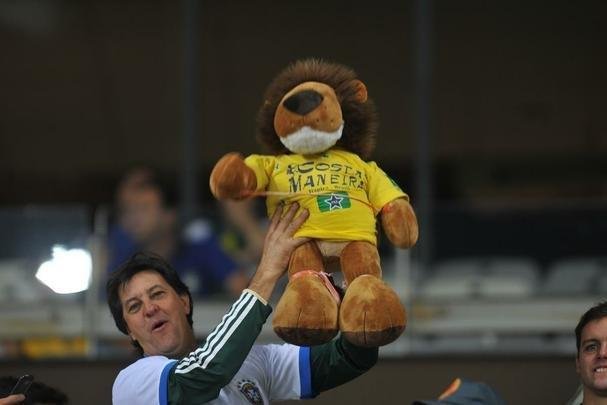 Fotos das torcidas de Brasil e Argentina, no Mineiro, no clssico vlido pela semifinal da Copa Amrica