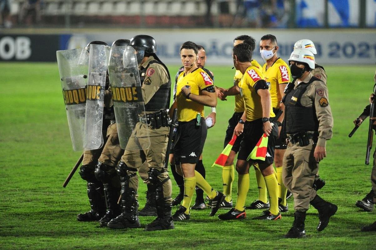 Cruzeiro teve gol anulado no fim, marcado por Marcelo Moreno, e acabou ficando no empate por 1 a 1 com o Operrio, na Arena do Jacar, em Sete Lagoas.