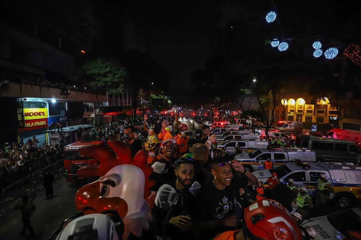 Bastidores da festa do Atltico em comemorao ao ttulo brasileiro