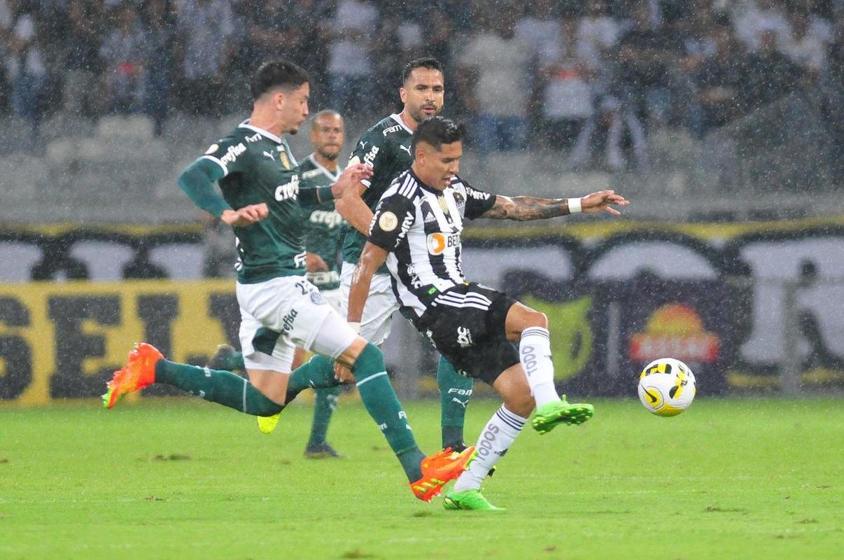 Atltico e Palmeiras se enfrentaram nesta quarta-feira (28/9), no Mineiro, em Belo Horizonte, pela 28 rodada da Srie A do Campeonato Brasileiro.