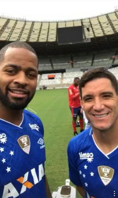 Jogadores do Cruzeiro fizeram a foto do ttulo da Copa do Brasil
