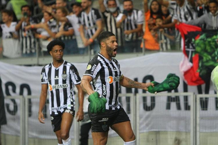 Festa de Hulk com os dois marcados sobre o Juventude no Mineiro