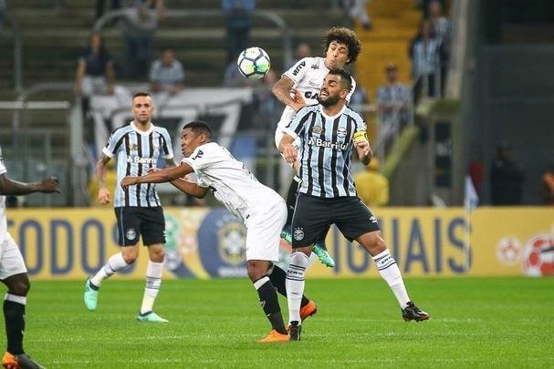 Grêmio jogou melhor e conseguiu vitória por 2 a 0 sobre o Atlético na Arena, em Porto Alegre, pela 13ª rodada do Campeonato Brasileiro