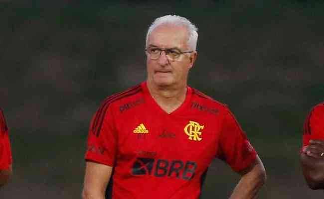 Técnico Dorival Júnior sofre baixas importantes no Flamengo para jogo contra o Atlético