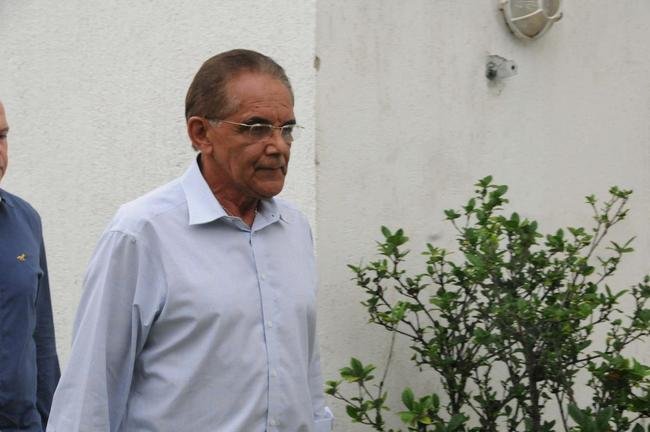 13/01/2016 - Benecy Queiroz na Toca da Raposa II