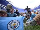 Manchester City  multado por comemorao do ttulo da temporada passada