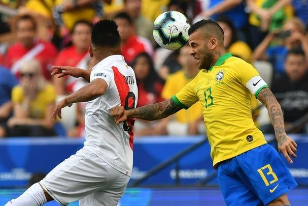 Imagens da vitória do Brasil sobre o Peru, na Arena Corinthians