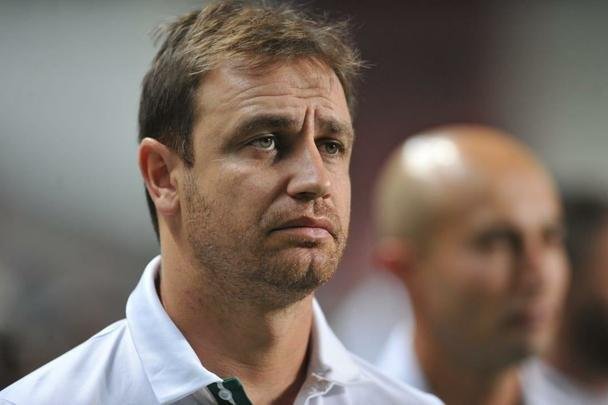 América enfrentou o Vila Nova nesta terça-feira, no Independência