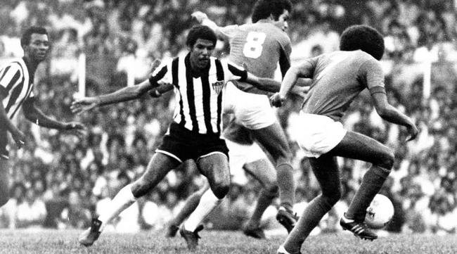 Mineiro, inaugurado em 1965 e modernizado entre 2010 e 2012, recebeu 237 dos 499 clssicos, com 86 vitrias do Cruzeiro, 75 do Atltico e 76 empate