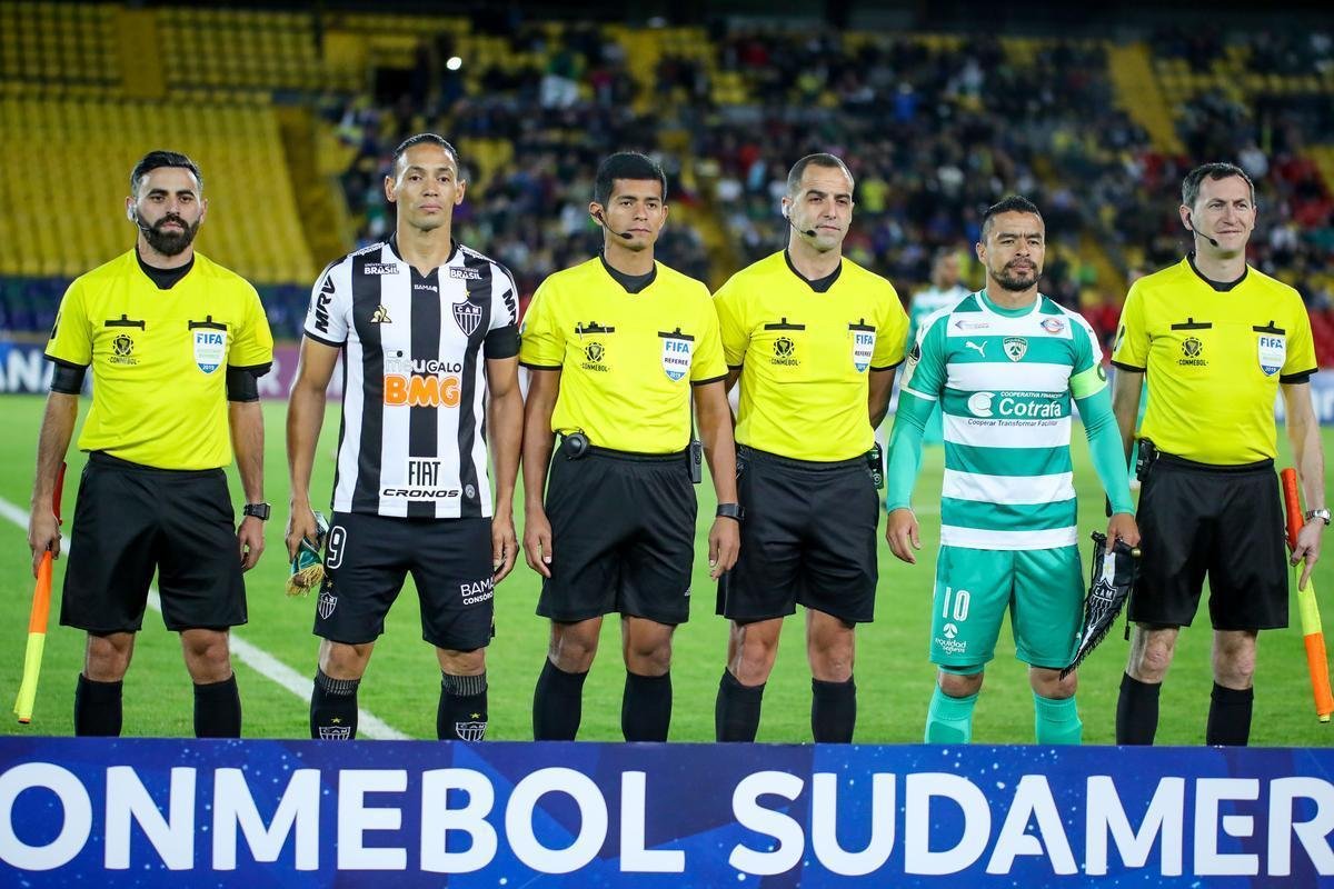 La Equidad x Atltico: fotos do jogo de volta das quartas de final da Copa Sul-Americana