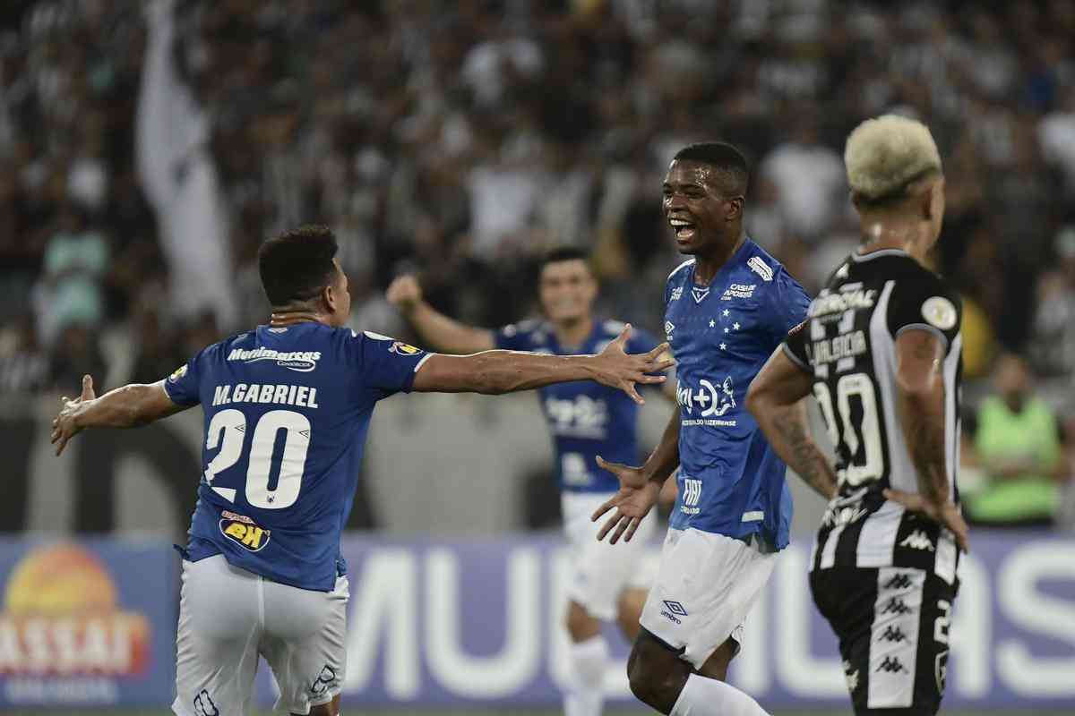 Fotos De Botafogo X Cruzeiro - Superesportes