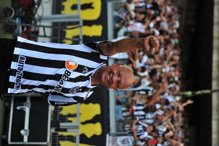 Festa da torcida do Atltico, no Mineiro, no jogo em que o time ergueu a taa de campeo brasileiro, diante do RB Bragantino