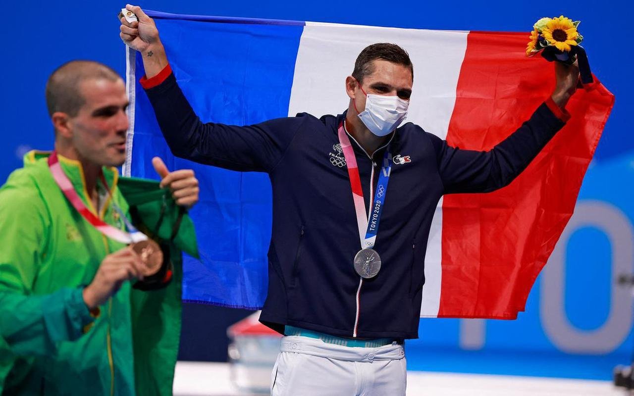 Bruno Fratus, do Minas, percorreu os 50m da piscina do Tokyo Aquatics Centre em 21s57 e levou o bronze