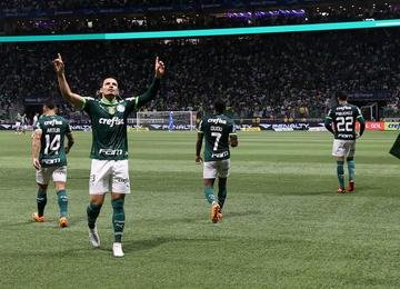 Equipe alviverde recebe o Fortaleza nesta quarta-feira (17) pelo duelo de ida das oitavas de final da Copa do Brasil