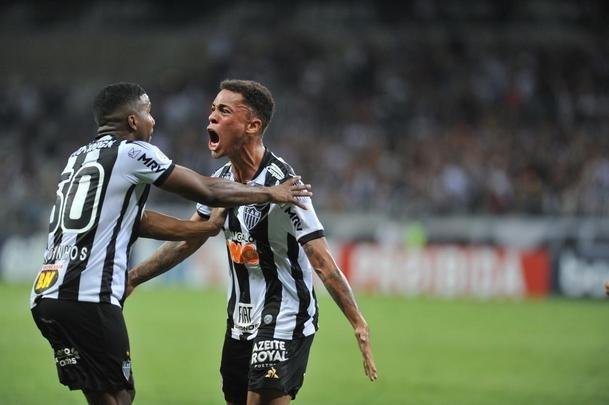 Bruninho ampliou para 2 a 0 e decretou a vitria do Atltico sobre o Gois